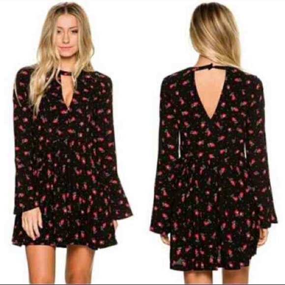 Free People Floral Keyhole Neck Bell Sleeve Pleated Mini Dress - Picture 5 of 8